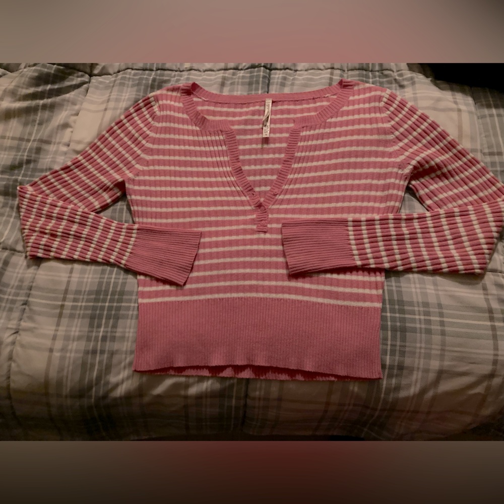 Sping!!! Retro Aeropastel pink and white striped sweater Size small